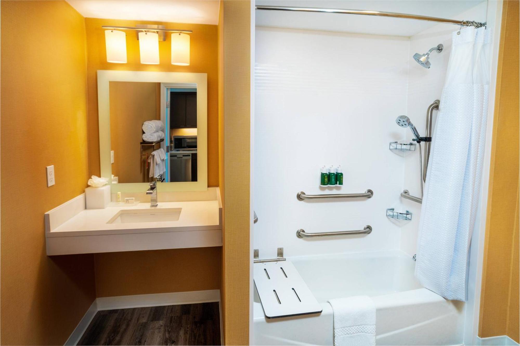 Towneplace Suites Irvine Lake Forest Exterior photo